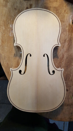 Guadagnini model violin with pear purfling